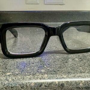 Stylish Black Square Glasses-Bluelight